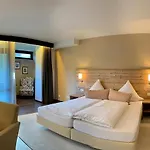 Luisenpark 3*