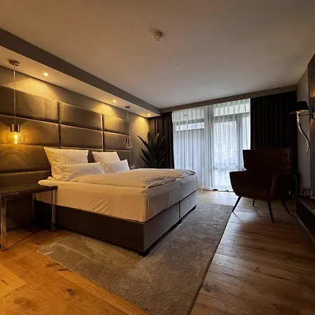 Luisenpark Hotel 3*