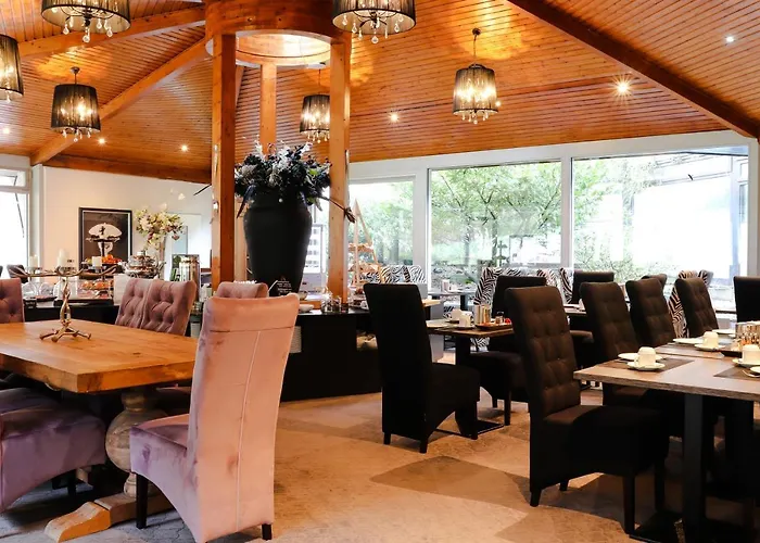 Luisenpark מלון באד ברגזברן