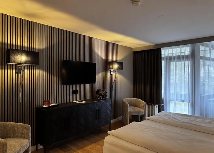 מלון Luisenpark 3*