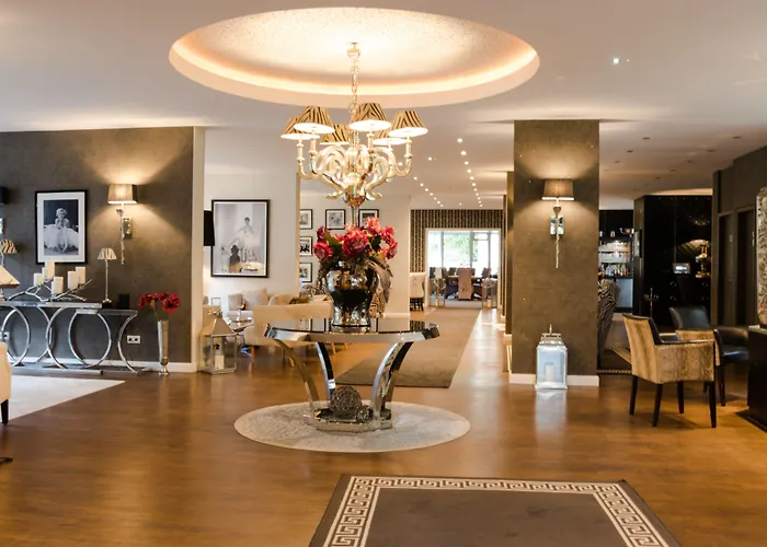 מלון Luisenpark 3*