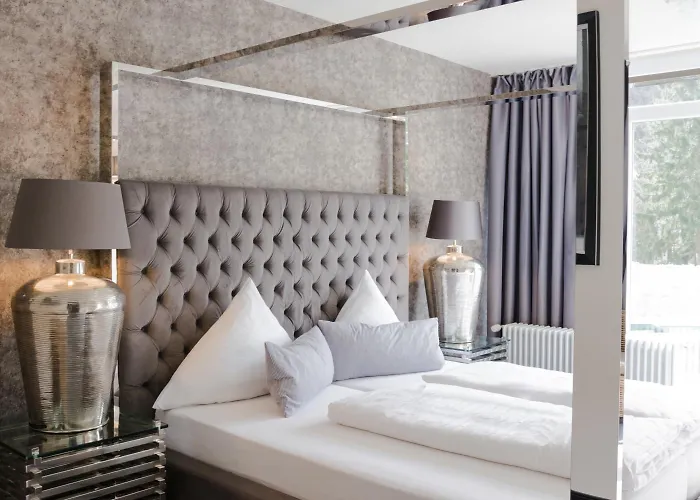 Luisenpark מלון באד ברגזברן