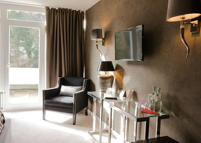 Luisenpark מלון באד ברגזברן